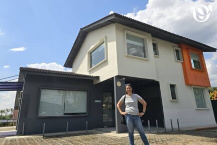 Oretha's Senior Daycare SS3 Porch